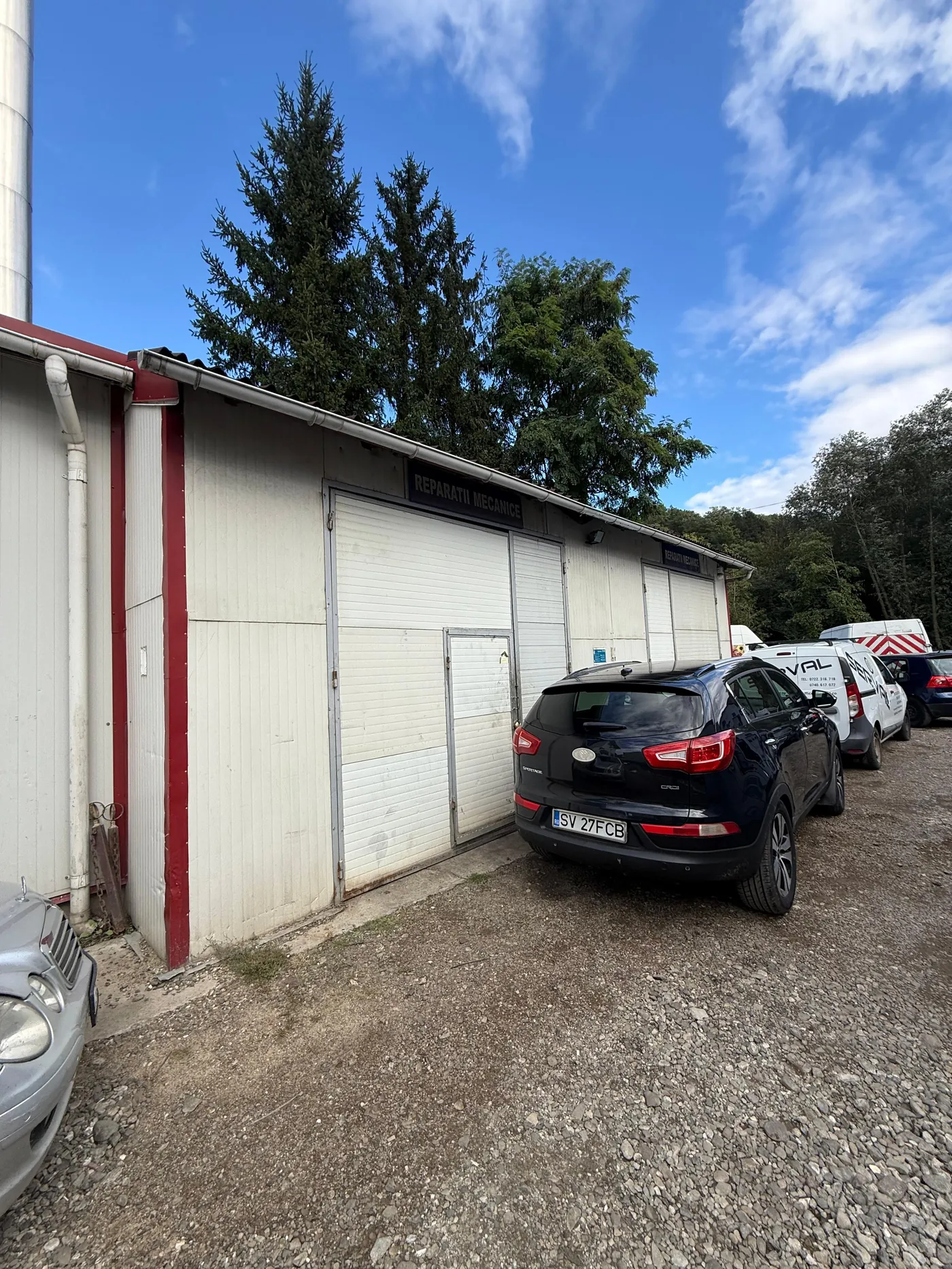 Geometrie roți Suceava — hala cu stand de geometrie a direcției din Șcheia